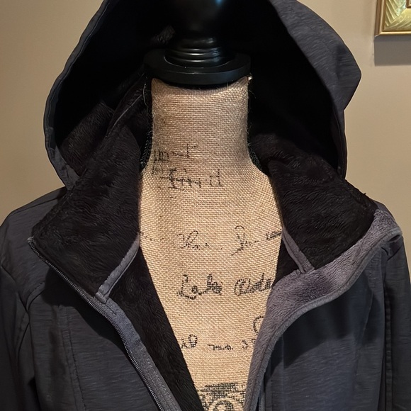 FREE COUNTRY WOMENS JACKET COAT IN SZ XL…GENTLY WORN…”LIVE IN IT”…NICE AND WARM! - Picture 7 of 9